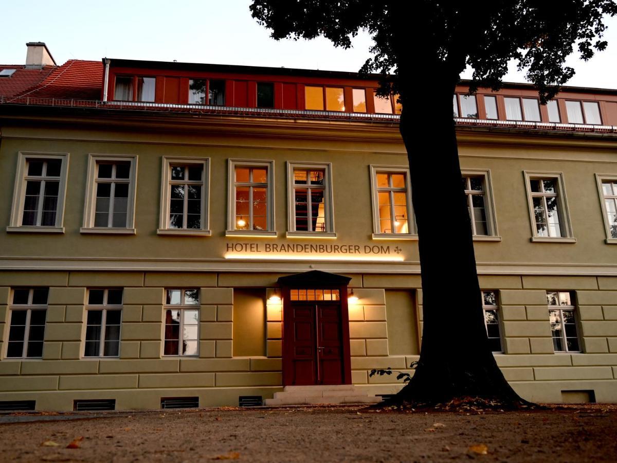 Hotel Brandenburger Dom Brandenburg  Ngoại thất bức ảnh