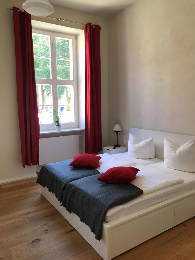 Hotel Brandenburger Dom Brandenburg  Ngoại thất bức ảnh